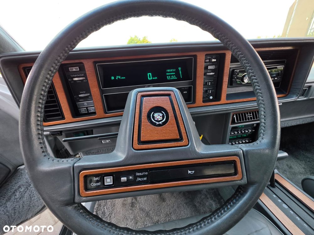 Cadillac Seville 4.6 STS - 27