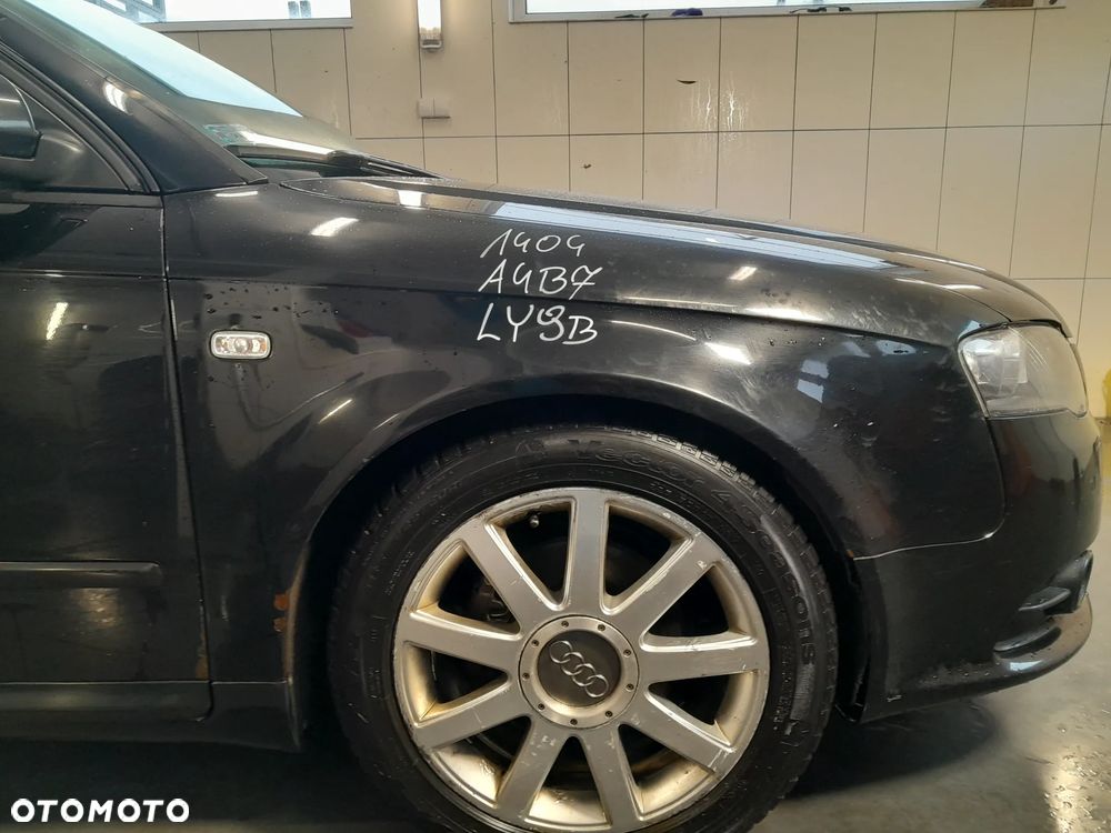 AUDI A4 B7 BŁOTNIK PRAWY PRZEDNI PRAWY PRZÓD KOLOR: LY9B - 1
