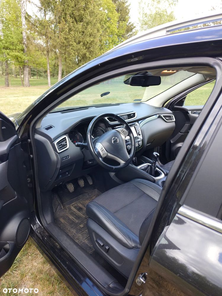 Nissan Qashqai 1.2 DIG-T Tekna EU6 - 12
