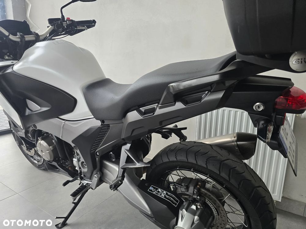 Honda VFR - 27