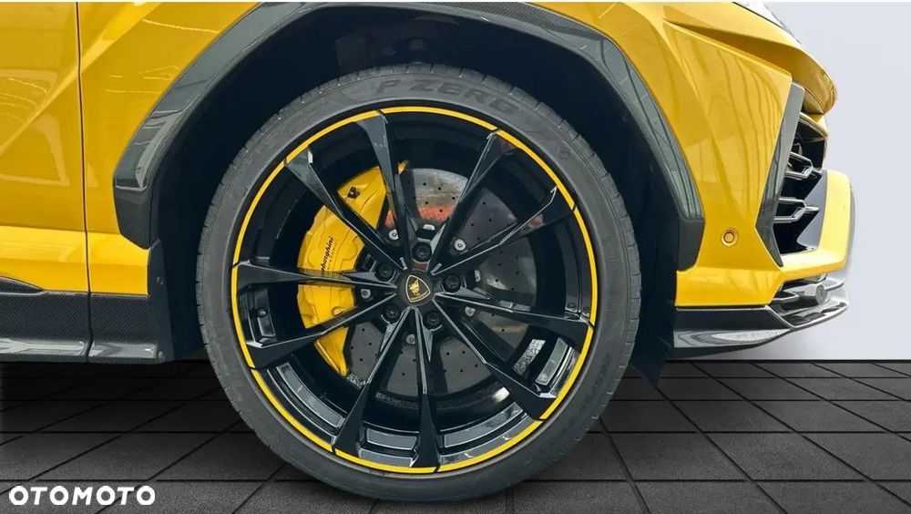 Lamborghini Urus Standard - 6