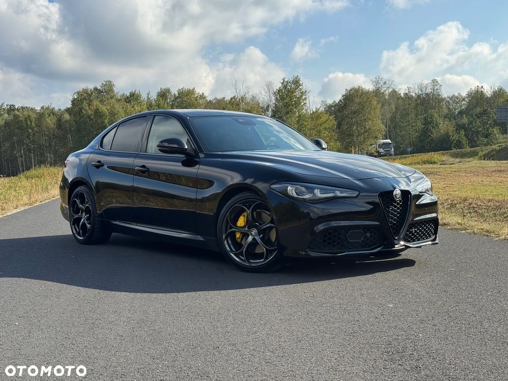 Alfa Romeo Giulia 2.0 Turbo 16V AT8 Veloce - 1