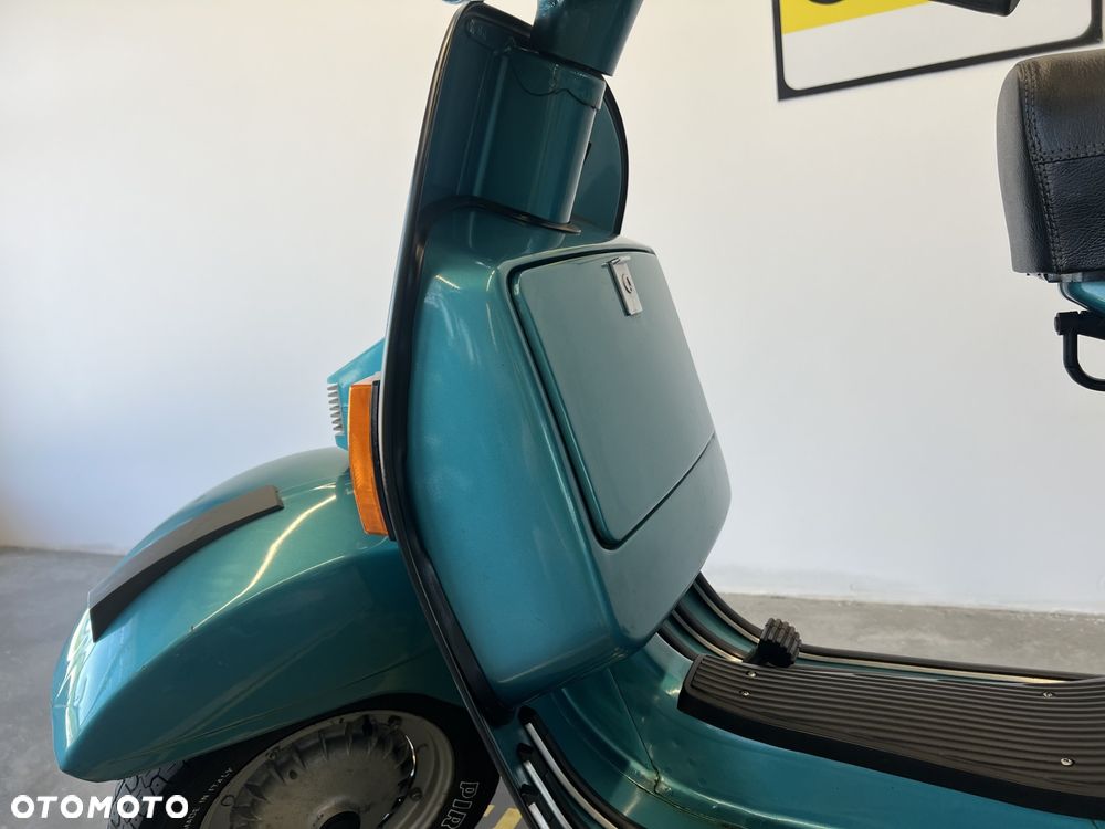 Piaggio Vespa - 12