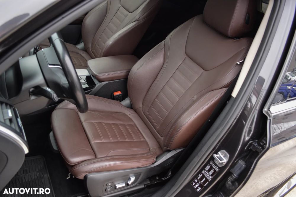 BMW X3 xDrive20d AT xLine - 8