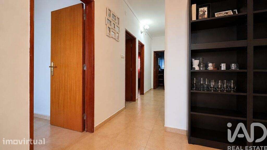 Apartamento T3 em Barreiro e Lavradio - Grande imagem: 2/12