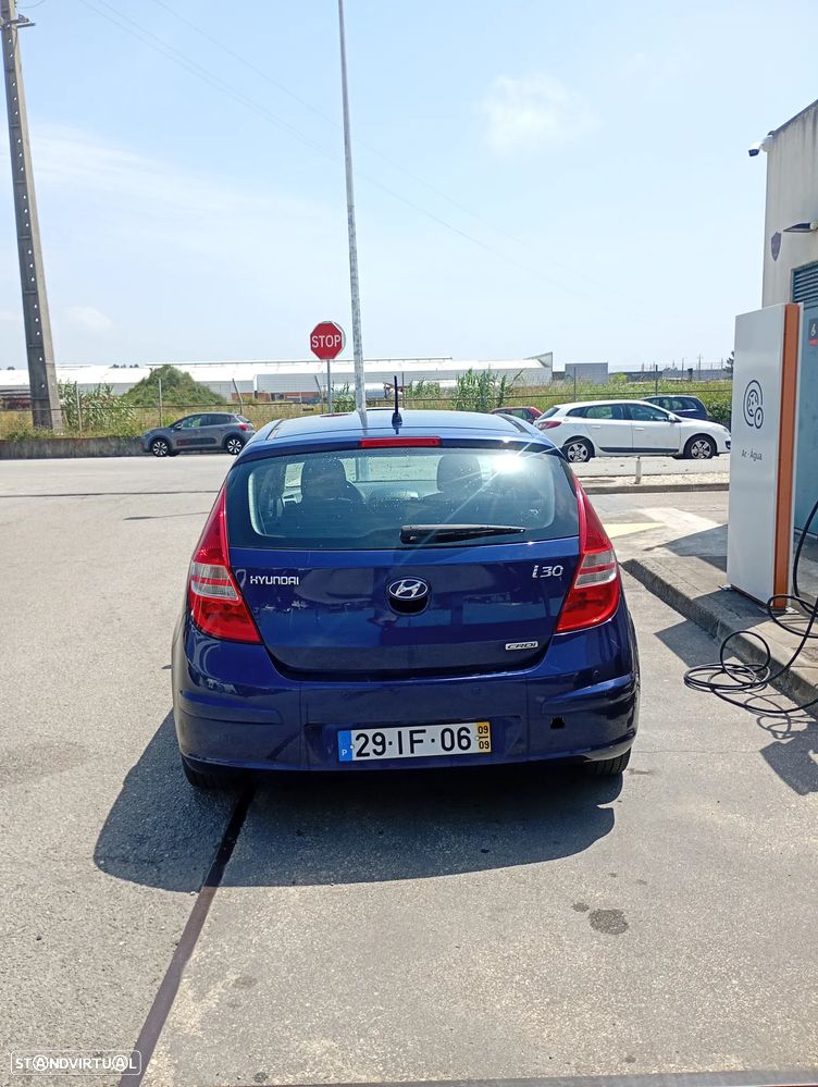 Hyundai i30 1.6 CRDI Classic CPF - 11