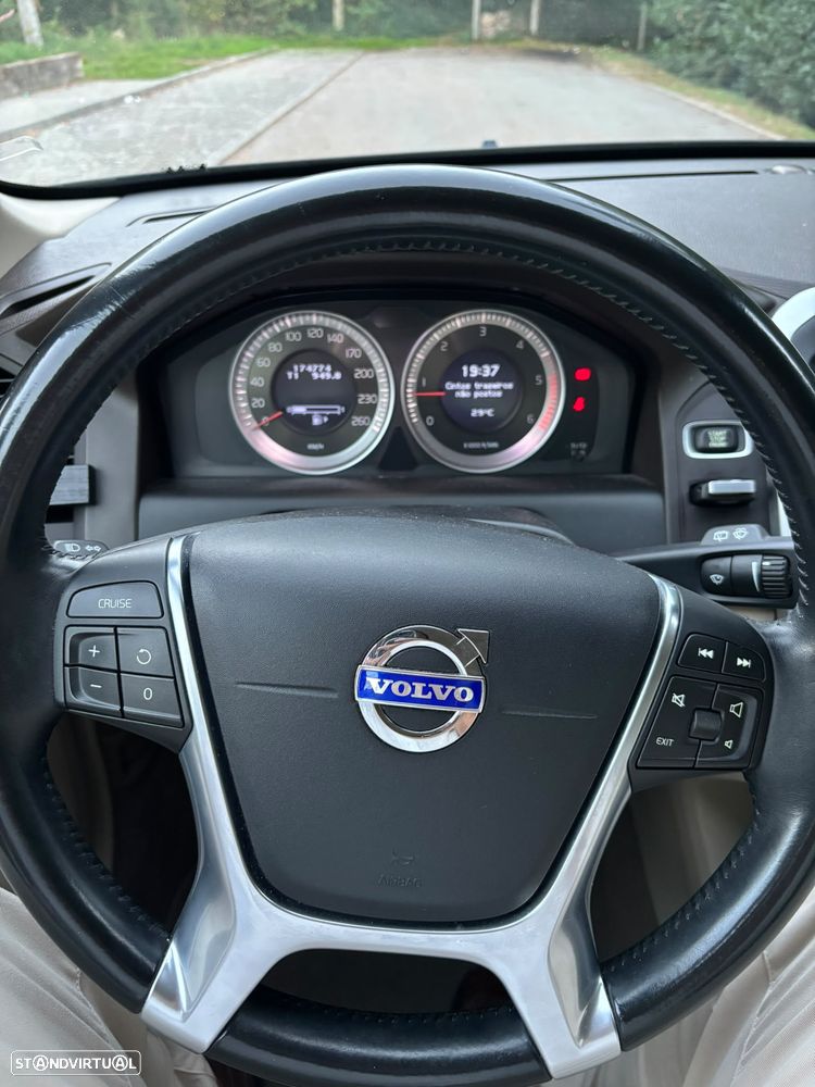 Volvo XC 60 2.0 D3 Drive - 16