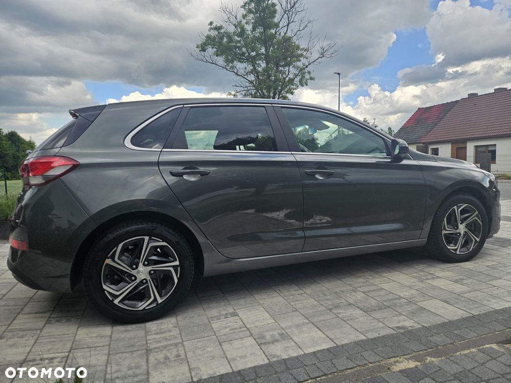 Hyundai i30 1.0 T-GDI Modern DCT - 11