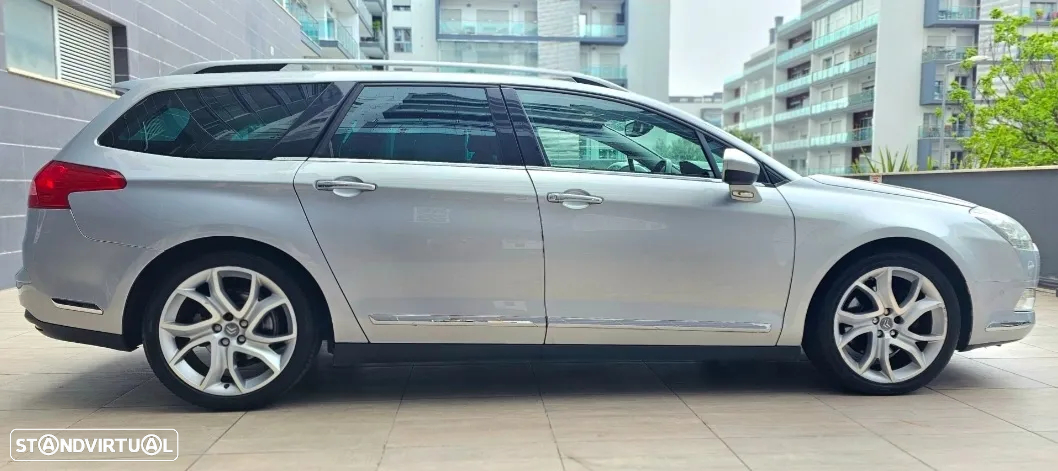Citroën C5 Tourer 2.7 HDi V6 Exclusive Aut. - 3