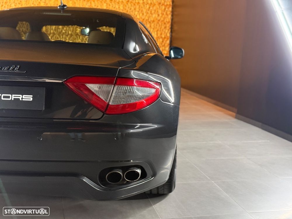 Maserati Granturismo - 13
