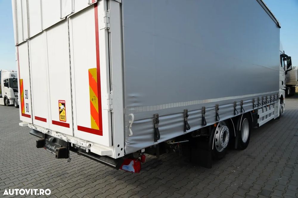 MAN TGX 26.470 / 6x2 / CORTINĂ / SOLO / 6x2 / 120 m3 / PUNȚĂ RIDICATĂ / I-PARK COOL / BALANȚĂ PODEA / - 14