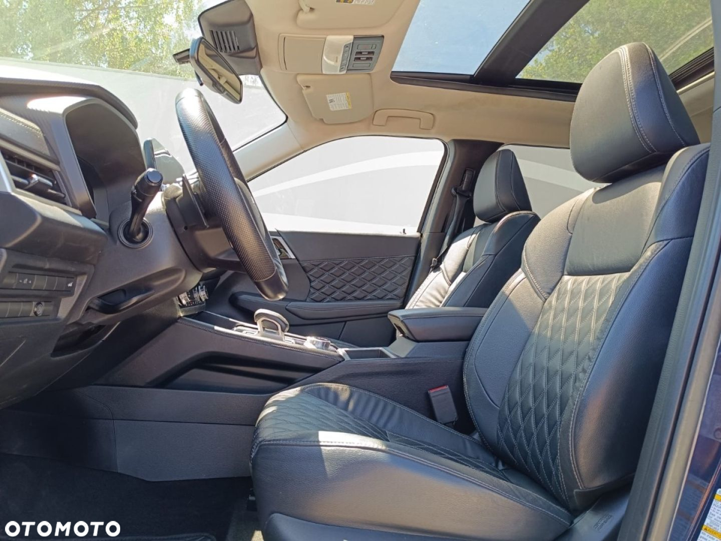 Mitsubishi Outlander - 18