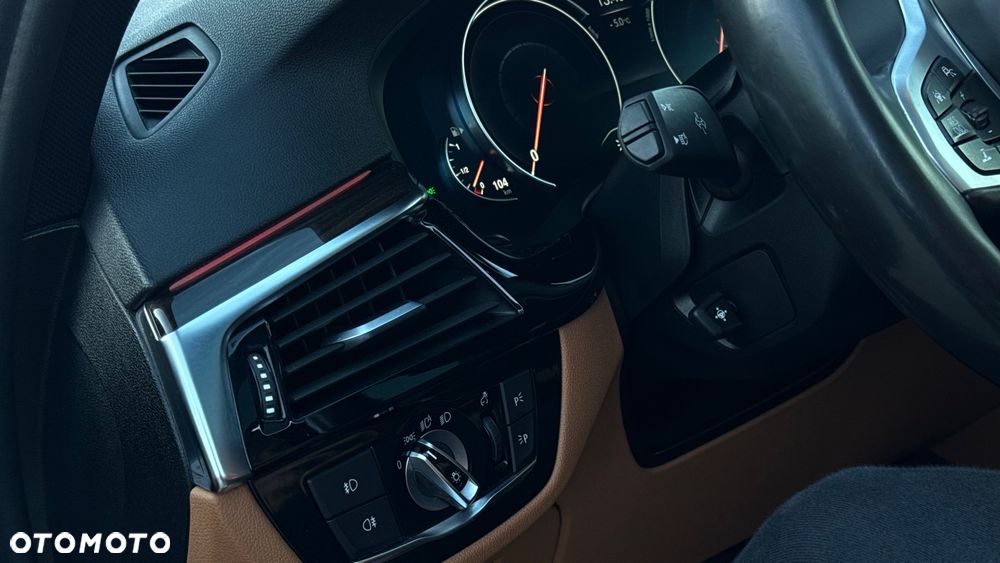 BMW Seria 5 540i xDrive M Sport sport - 35