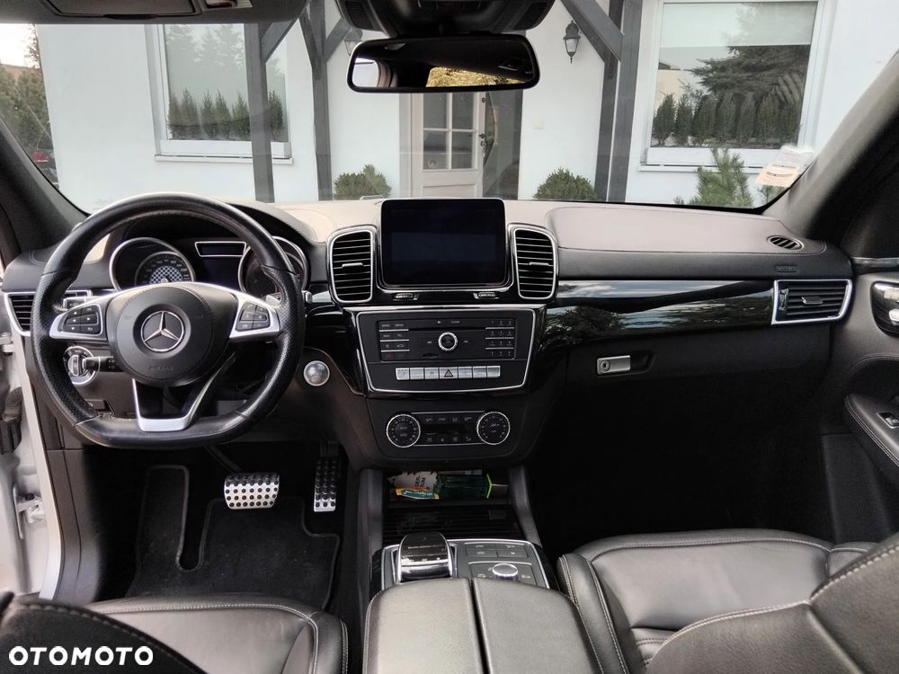 Mercedes-Benz GLS 350 d 4Matic 9G-TRONIC AMG Line - 14