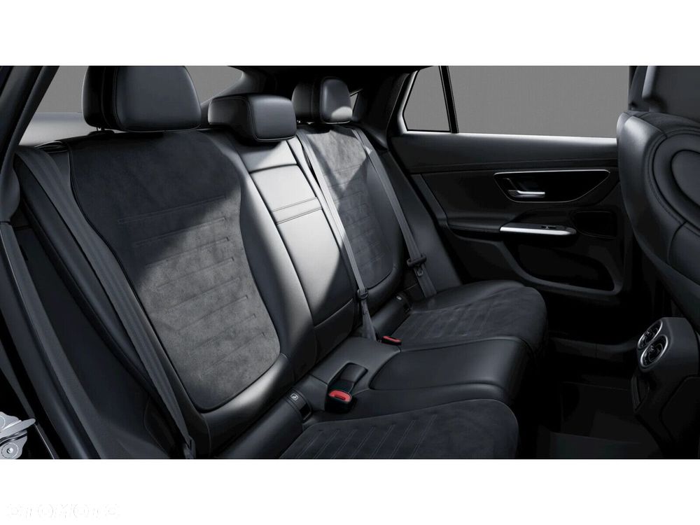 Mercedes-Benz GLC 200 mHEV 4-Matic AMG Line - 11