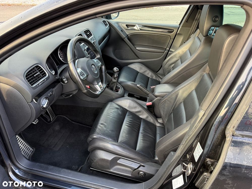 Volkswagen Golf 2.0 TDI DPF GTD - 9