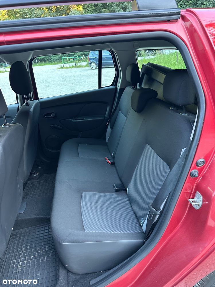 Dacia Logan 1.2 16V Laureate - 14