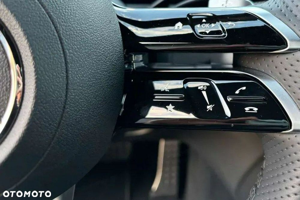 Mercedes-Benz GLC - 8