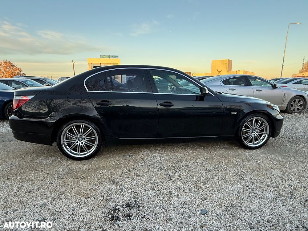 BMW Seria 5 530d Sport-Aut. - 13