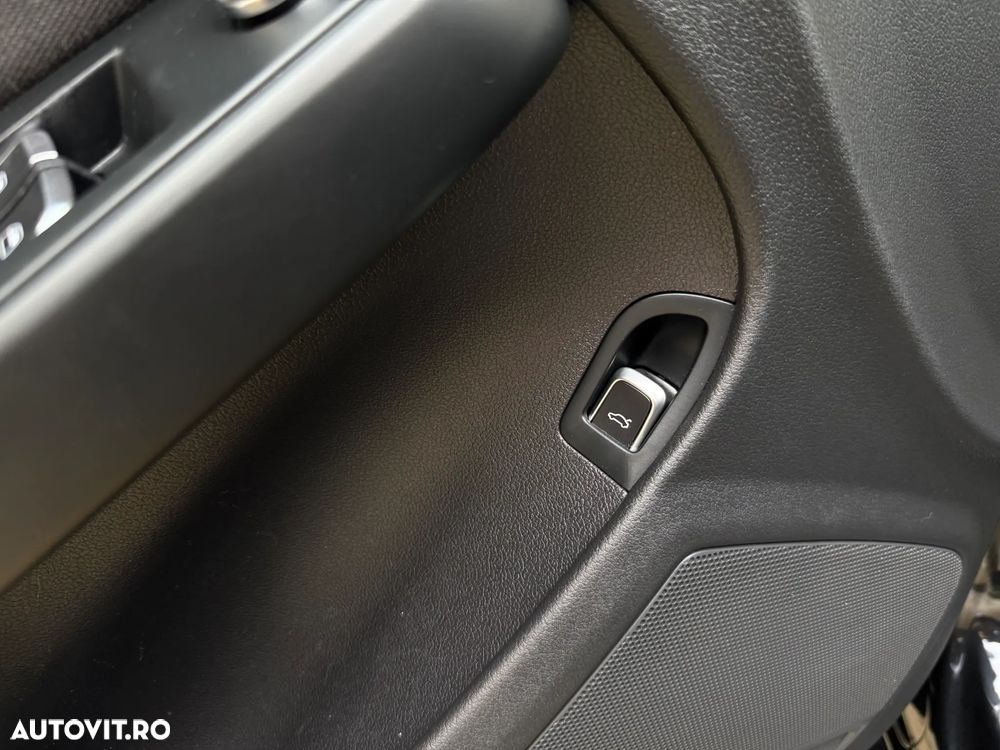 Audi A4 2.0 TDI DPF S line Sportpaket - 14