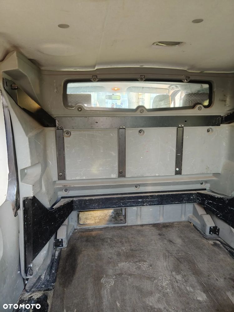 Renault Trafic L2H1 - 12