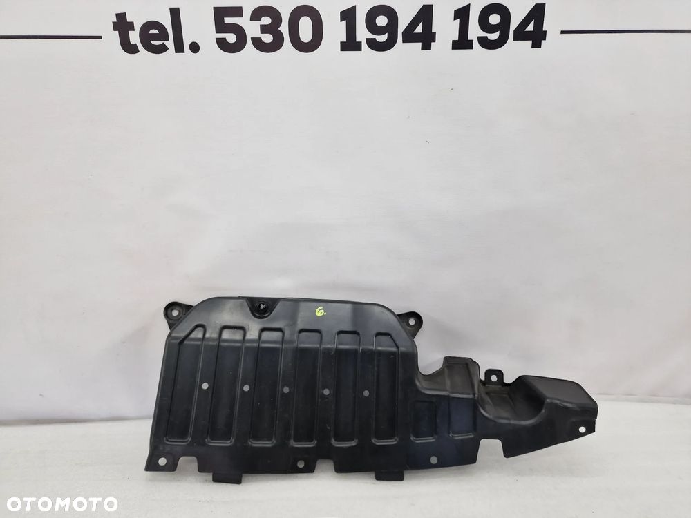 KIA STONIC 17- PRAWA OSŁONA PODWOZIA / ZDERZAKA TYLNEGO TYLNIEGO TYŁ , NR 86692-H8400 , NR AUKCJI NSŁ6 - 1
