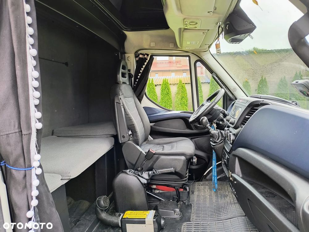 Iveco Daily 70C18 - 5