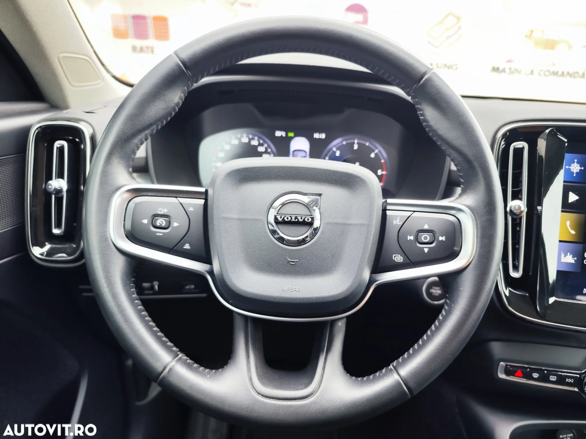 Volvo XC 40 - 18