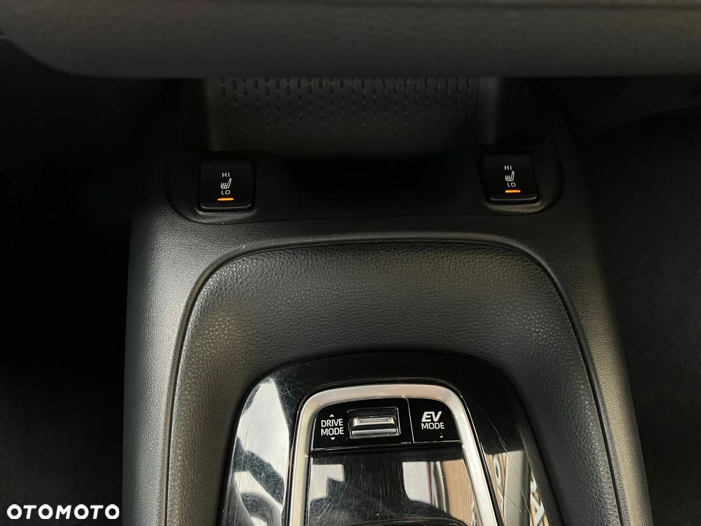 Toyota Corolla 1.8 Hybrid Comfort - 25