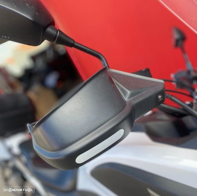 Honda NC700X - 9