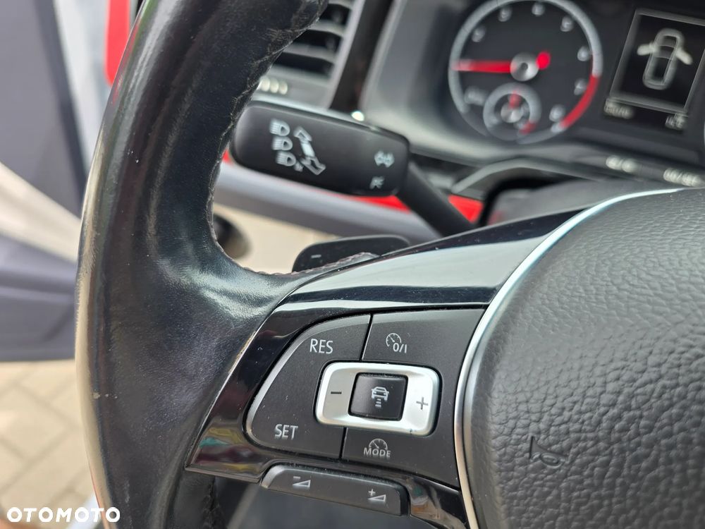 Volkswagen Polo - 27