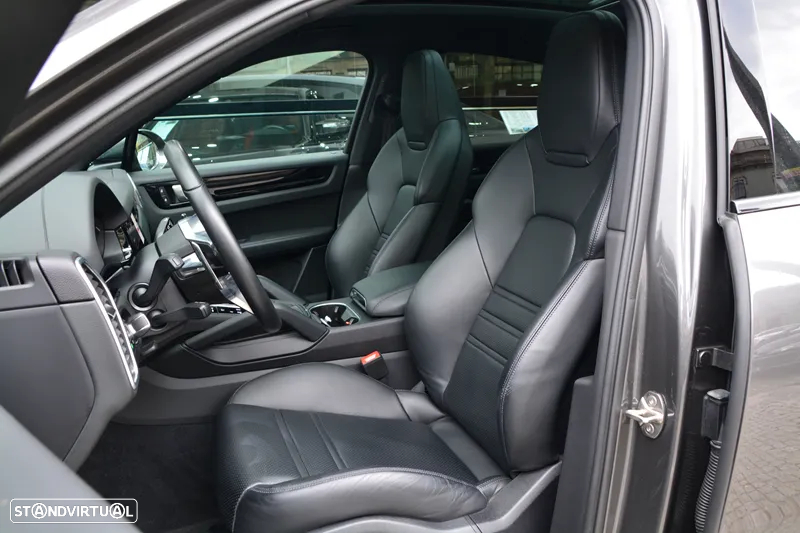Porsche Cayenne Coupé - 26