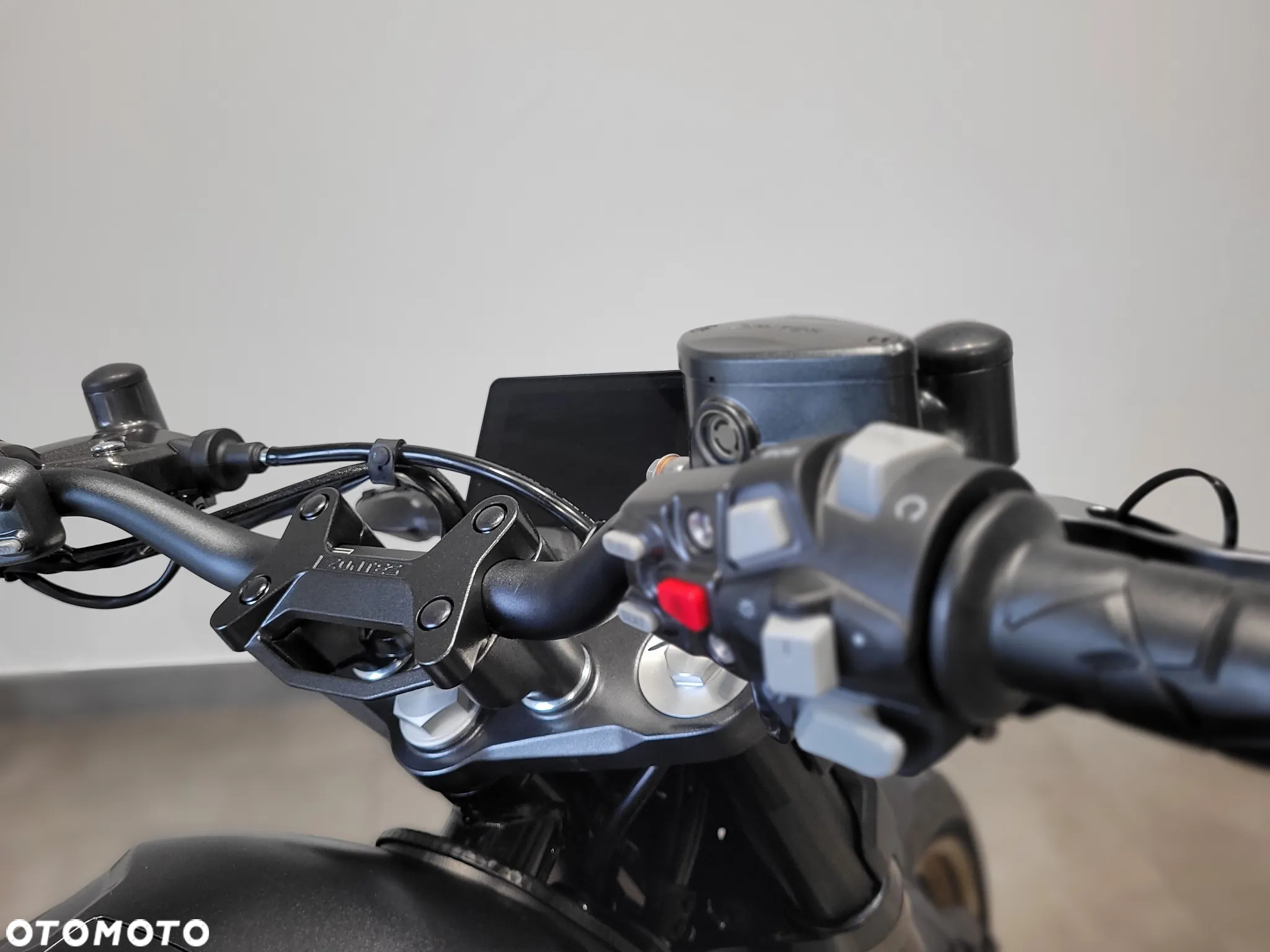 Zontes 125 GK - 16