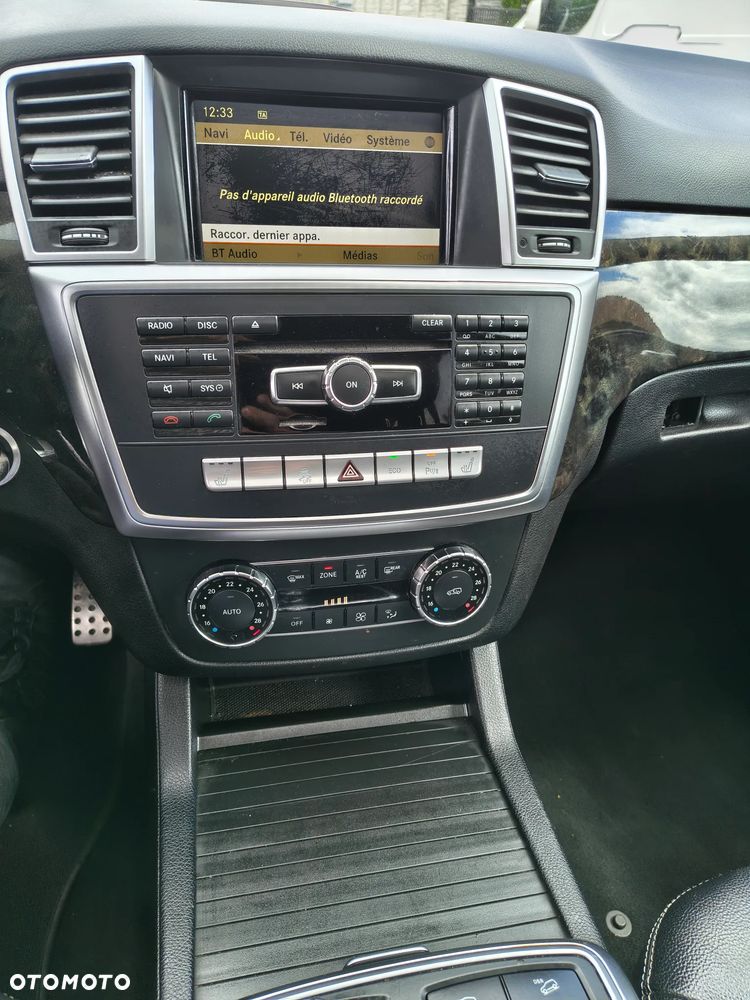 Mercedes-Benz ML 350 BlueTEC 4-Matic - 16