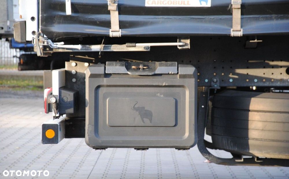 Schmitz Cargobull SCS Kurtyna / Podnoszona oś / Kosz paletowy - 16