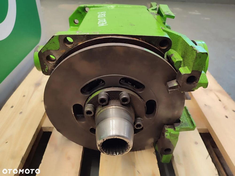 Dyferencjał   041155  097686   MERLO P 28.8 - 8