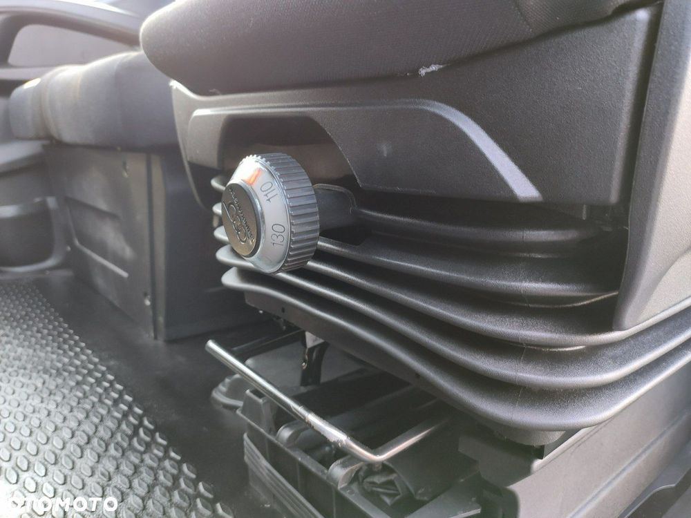 Iveco Daily 72C18 Mroźnia Ściana Grodziowa Podwójny Parownik - 33