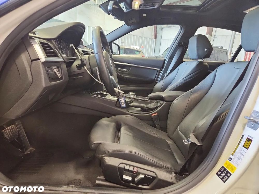 BMW Seria 3 - 10