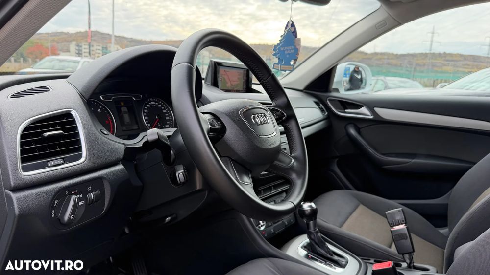 Audi Q3 2.0 TDI Quattro S tronic - 17