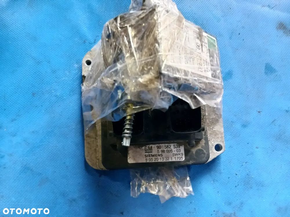 Sterownik silnika 90582539 komputer opel Zafira A vectra 1.8B 16V X18XE1  zestaw startowy immo kluczyk - 2
