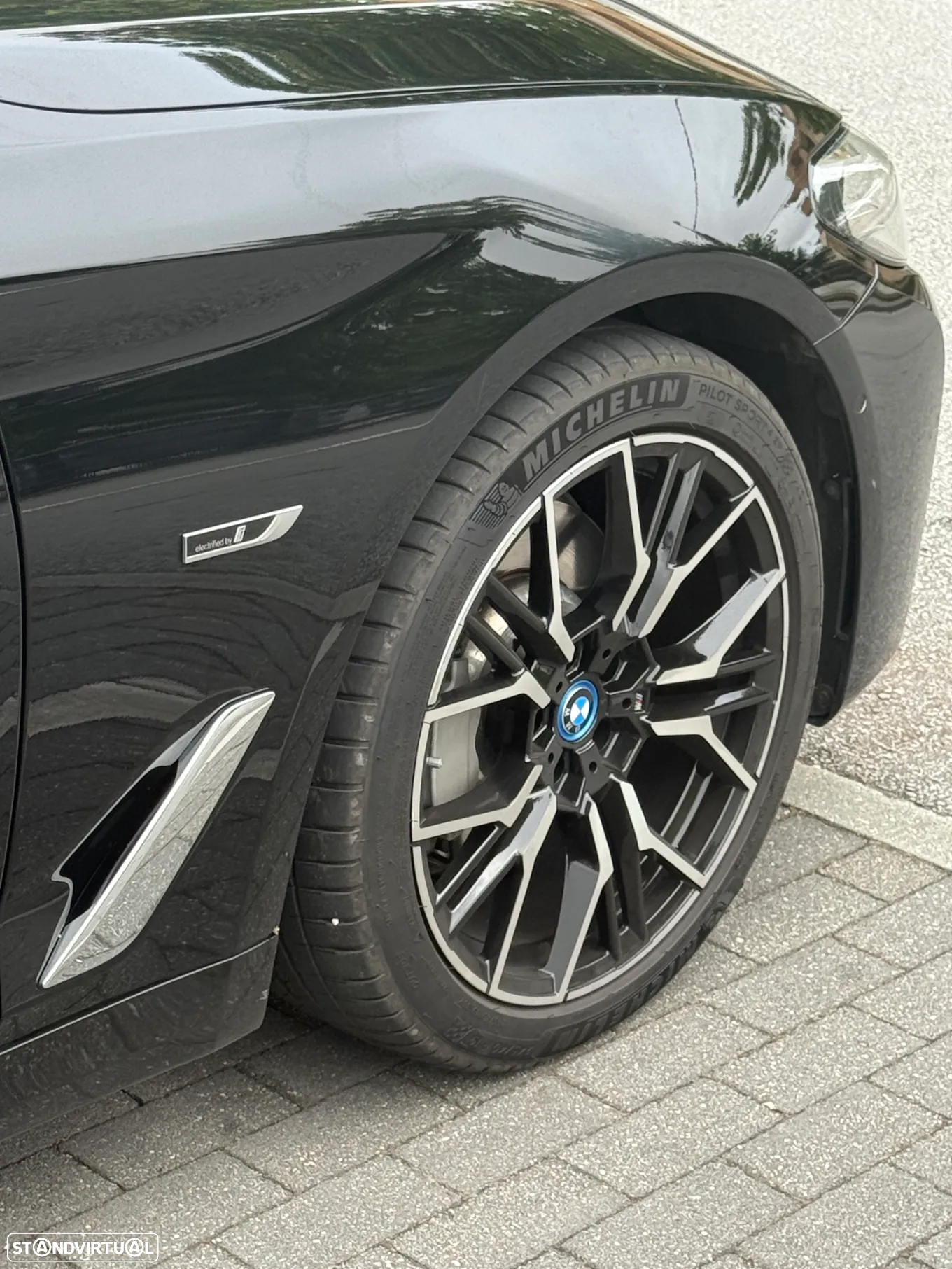BMW 530 e - 13