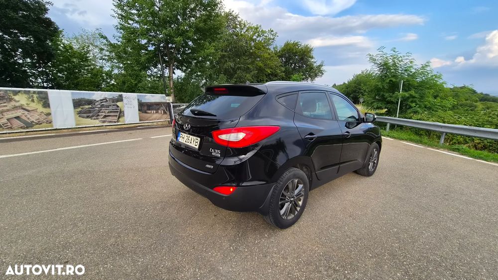 Hyundai ix35 2.0 CRDI 4WD Automatik Premium - 16