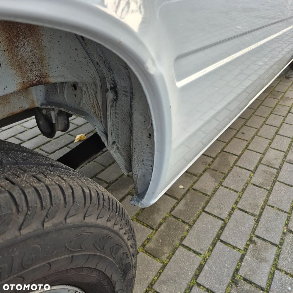 Mercedes-Benz Sprinter - 19