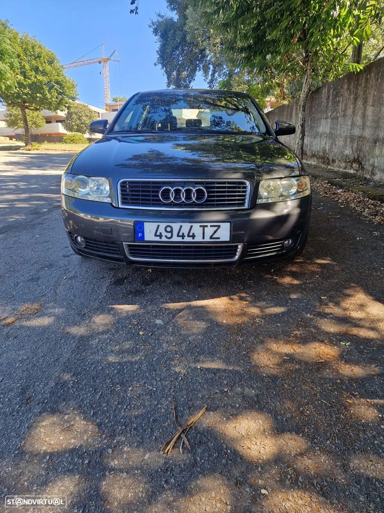Audi A4 1.6 - 3