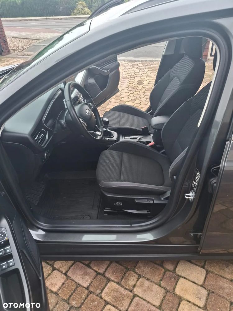 Ford Focus 1.0 EcoBoost Connected - 12