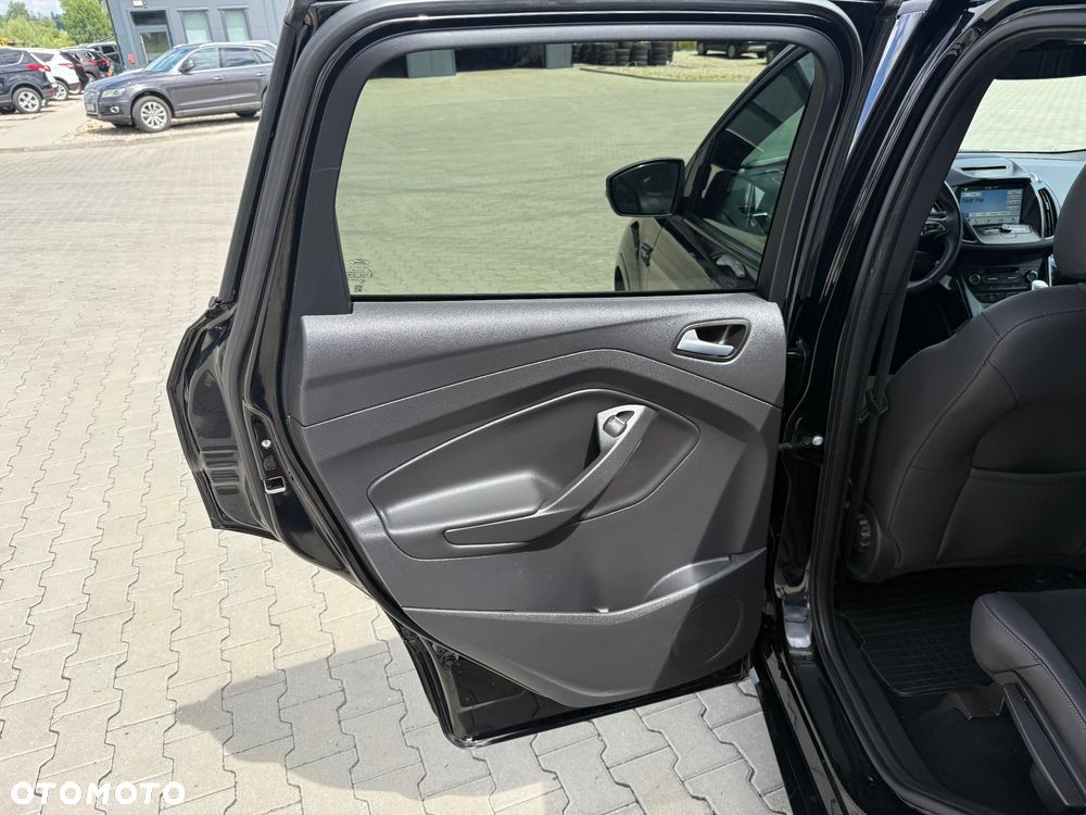 Ford Kuga 2.0 TDCi 4x2 ST-Line - 18