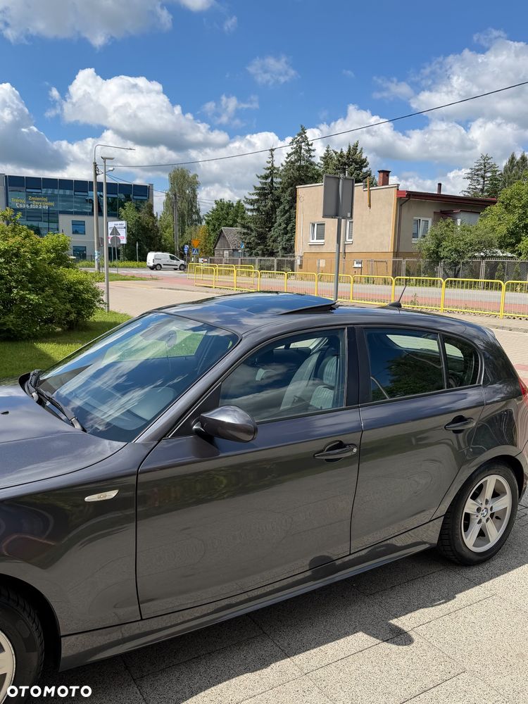 BMW Seria 1 120i - 3