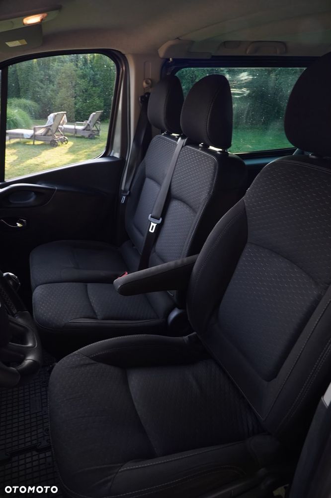 Opel Vivaro - 15
