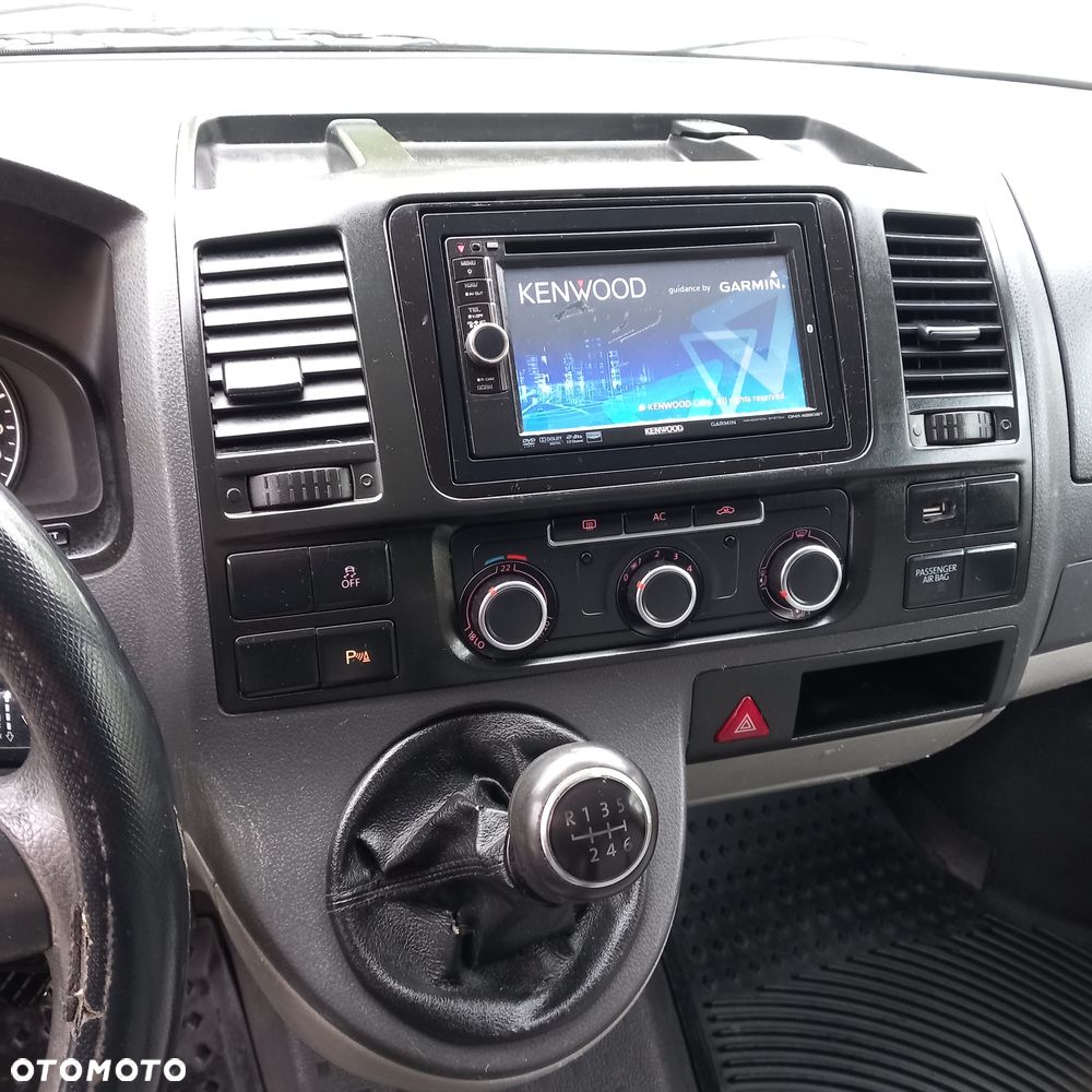 Volkswagen Transporter - 14
