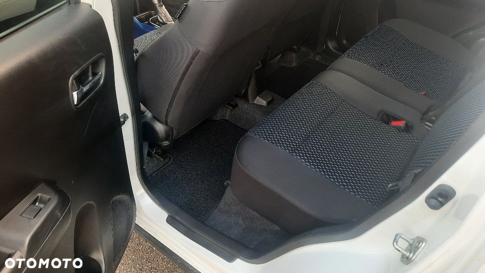 Suzuki Ignis 1.2 SHVS Premium CVT - 16